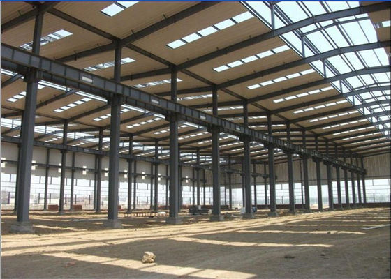 Struktur Rangka Logam Bangunan Gudang Pracetak ASTM A36 Dalam Baja