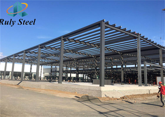Insulasi Bangunan Struktural Baja Prefabrikasi \ Gudang Industri
