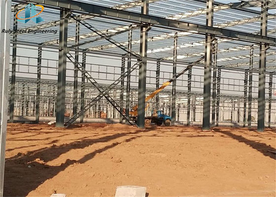 Q355b Struktur Baja Gudang Multi Span / Bangunan Prefabrikasi / Pabrik Ban