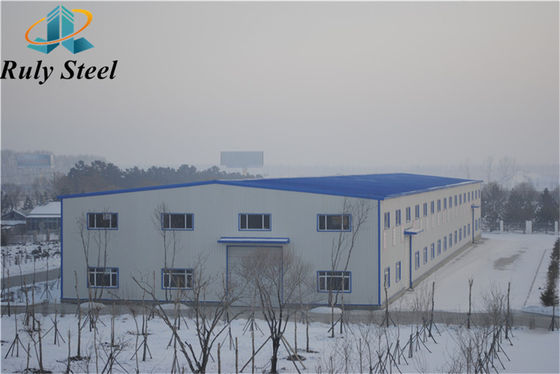 China Pemasok Pemasangan Konstruksi Struktur Baja Ringan Prefab Galvanis / Dicat