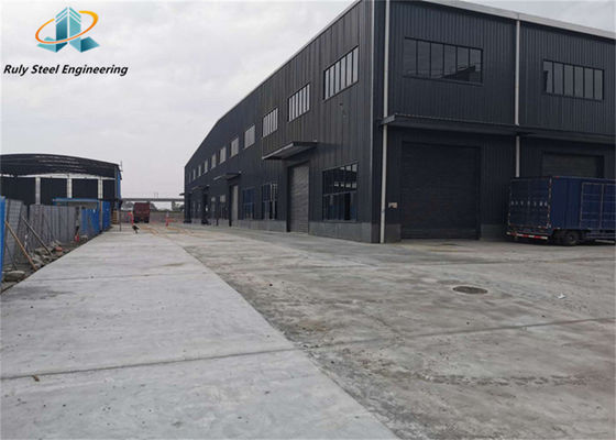 Bangunan Pabrik Logam Ringan Prefabrikasi Bangunan Kerangka Baja Konstruksi Bangunan Prefabrikasi Gedung Gudang