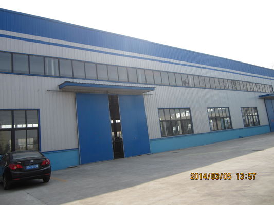 Storage Metal Frame Light Sandwich Panel Prefab Bangunan Struktur Cat Galvanis Baja Konstruksi Gudang