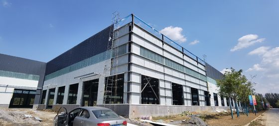 Gudang Baja Pracetak dengan Balok Penampang-H dan Finishing Galvanis