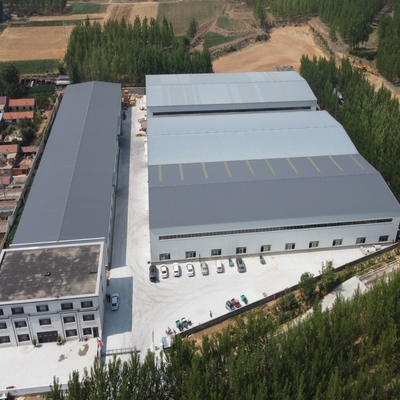 Hot Dip Galvanized Prefabricated Steel Warehouse 50 Tahun Umur
