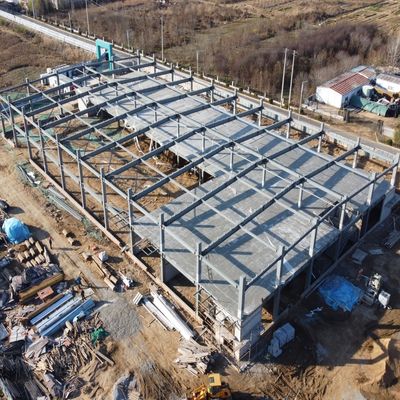 Gudang Kendaraan Baja Prefabrikasi dengan Mezzanine