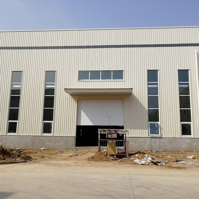 Gudang Struktur Baja Ringan Prefabrikasi Q235B Q355B ASTM A36
