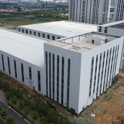 Hotel Baja Modular Multi-Lantai dengan Desain Dinding Kaca Tirai