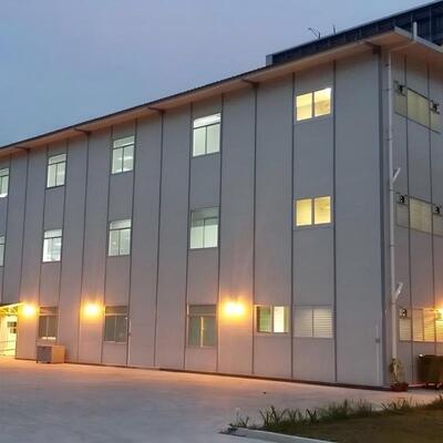Hotel Struktur Baja Prefabrikasi Modern Bertingkat