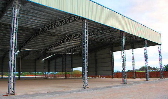 Gudang Baja Rentang Ringan Prefabrikasi dengan Atap Truss