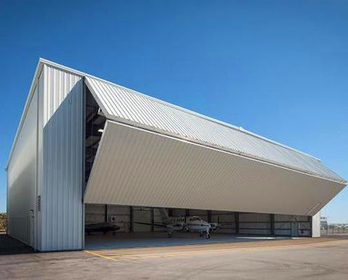 Hangar Pesawat Sementara Struktur Baja dengan Pintu Angkat